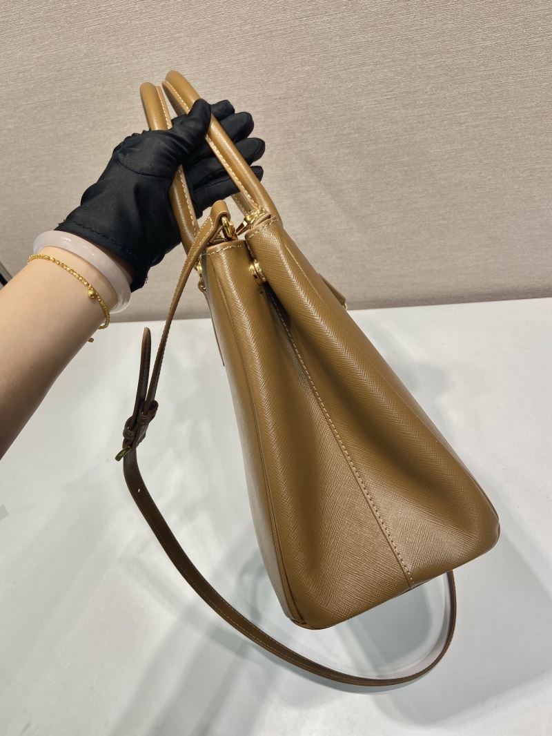 Pra*a top handle bags